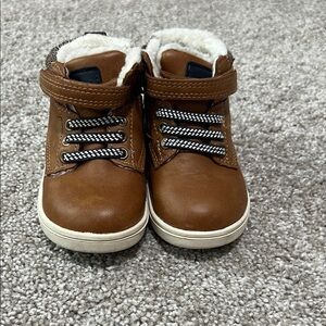 Cat & Jack Brown Kids Boots with Faux Fur